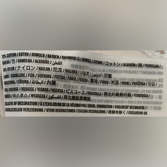 Abercrombie & Fitch White Lace Tank Top w light Pink detailing Sz S Cami Top - Picture 10 of 10